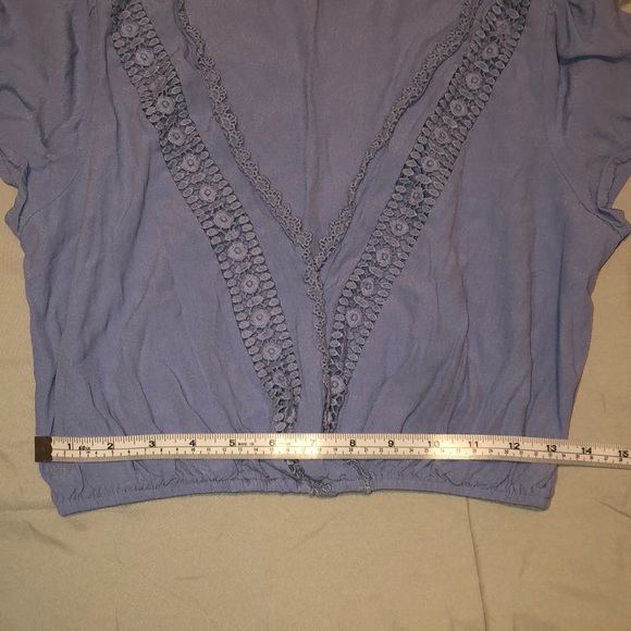 🌟*SOLD. Crop top - Picture 6 of 7